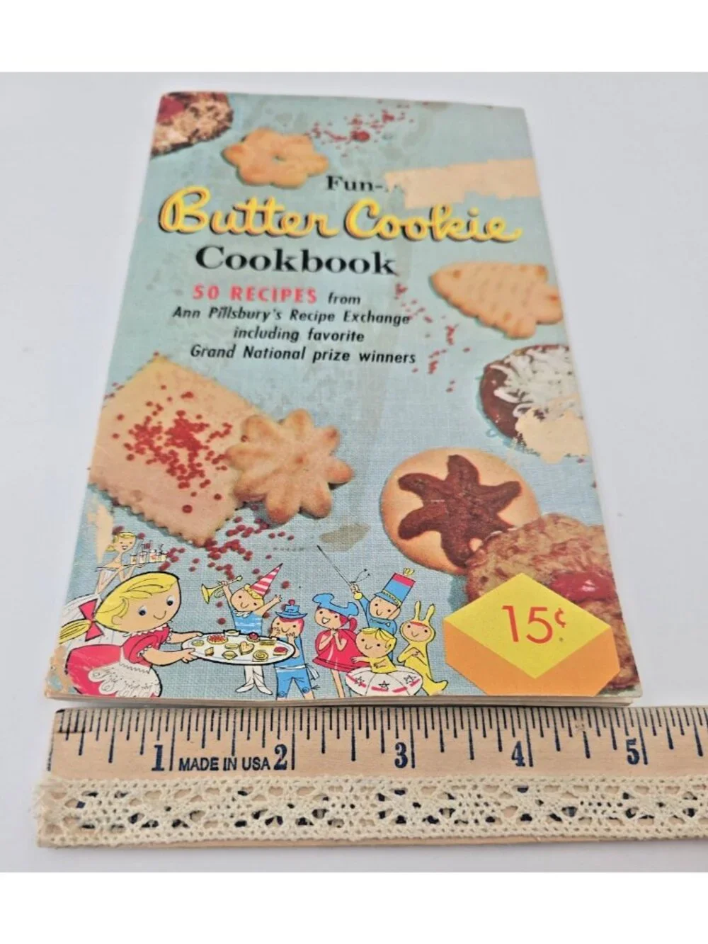 Pillsbury Fun Filled Butter Cookie Cookbook 50 Recipes Vintage Nostalgia